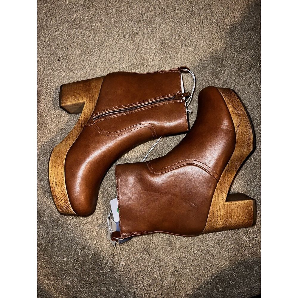 Women's NEW boots shoes tan brown Goodfellow & Co size 10